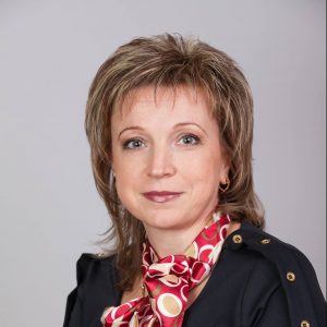 Е. В. Гусарова